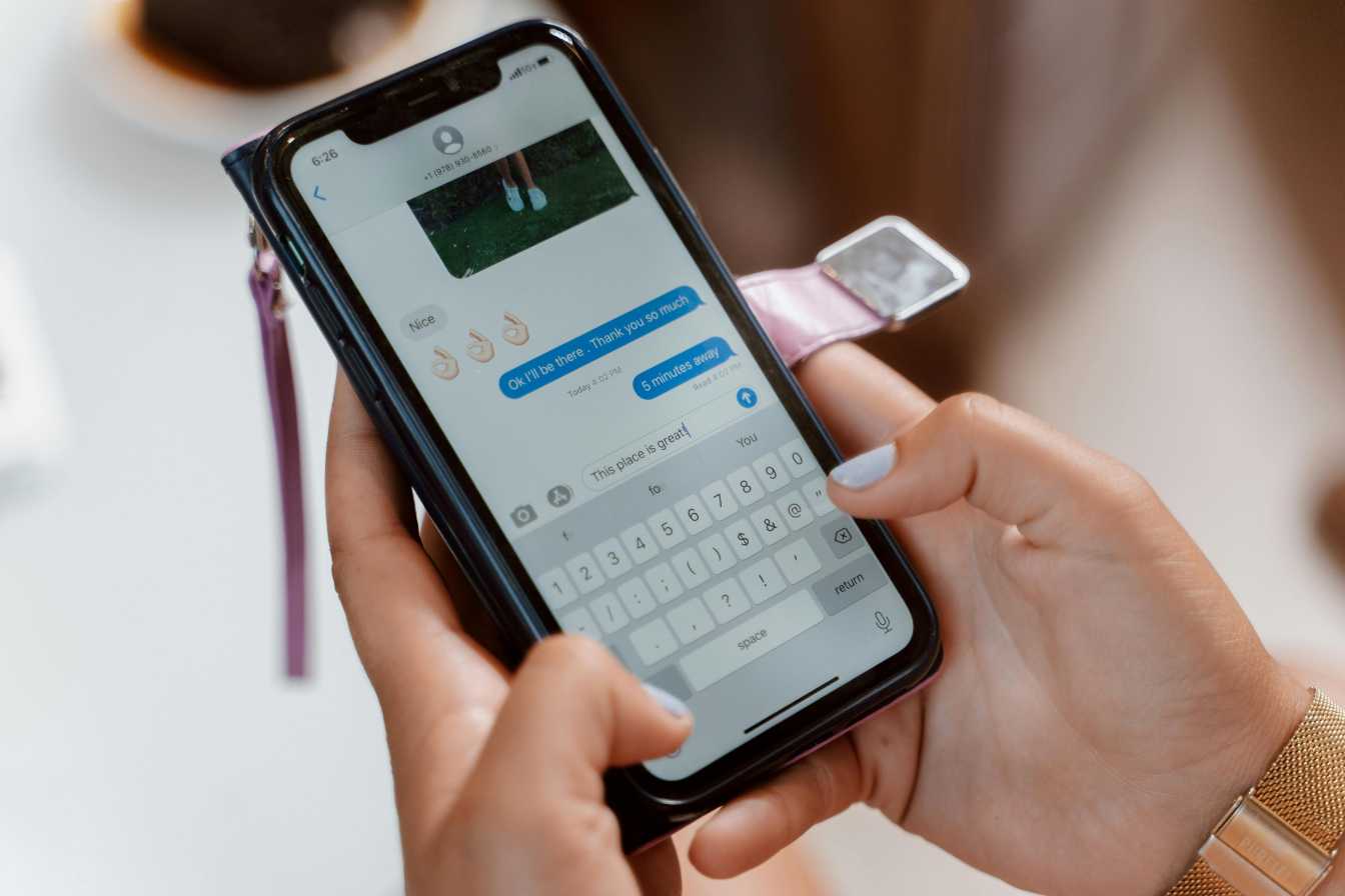 comment envoyer un gif par sms guide complet pour android et iphone 1